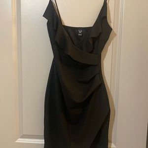 Black cocktail dress. New never worn. Junior size LG